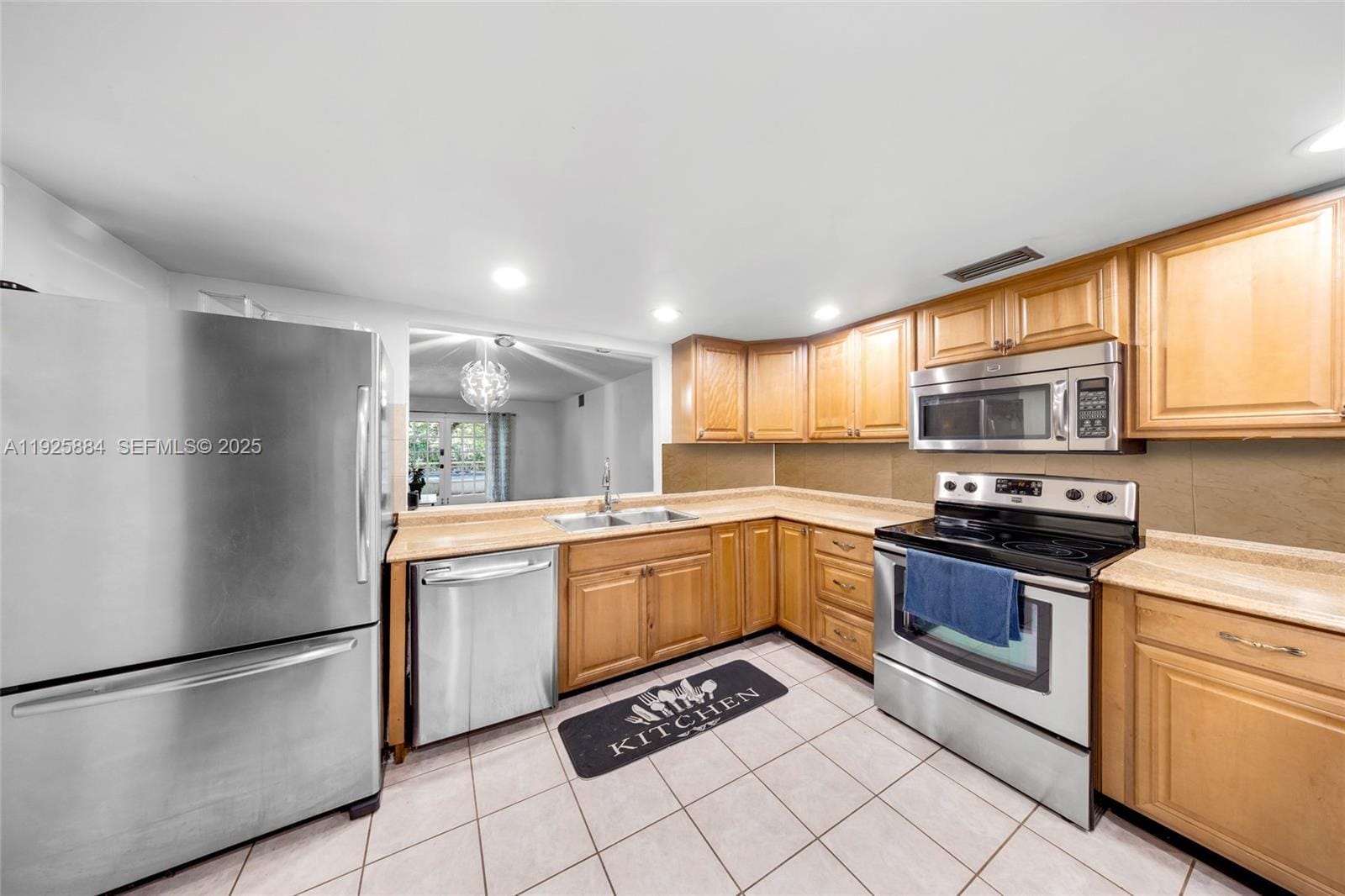 7554 Stirling Road 102, Davie, FL 33024 photo 3