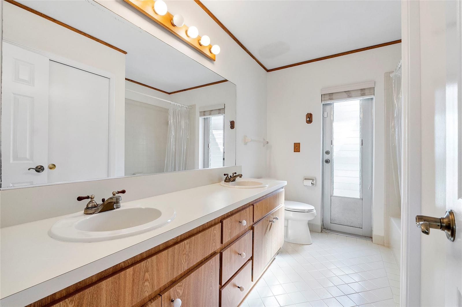 237 NW 92nd Avenue, Coral Springs, FL 33071 photo 19