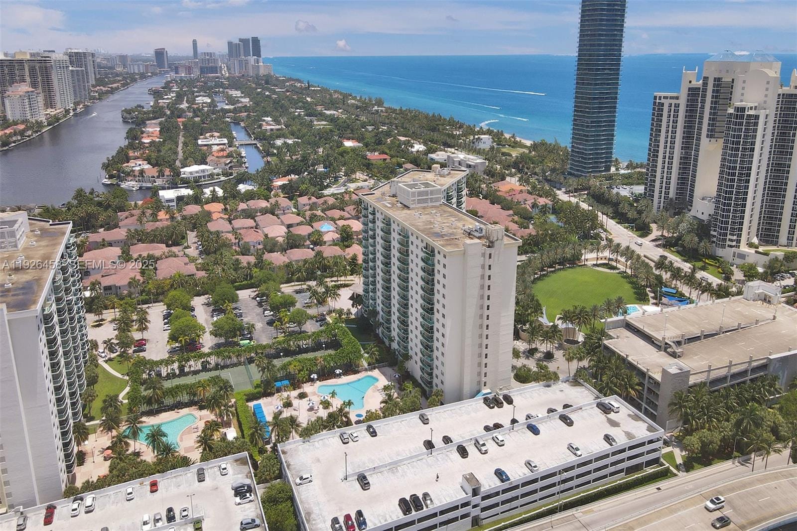 19370 Collins Avenue 1504 — photo 2