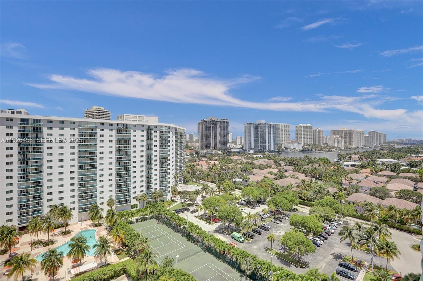 19370 Collins Avenue 1504, Sunny Isles Beach, FL 33160 photo 25