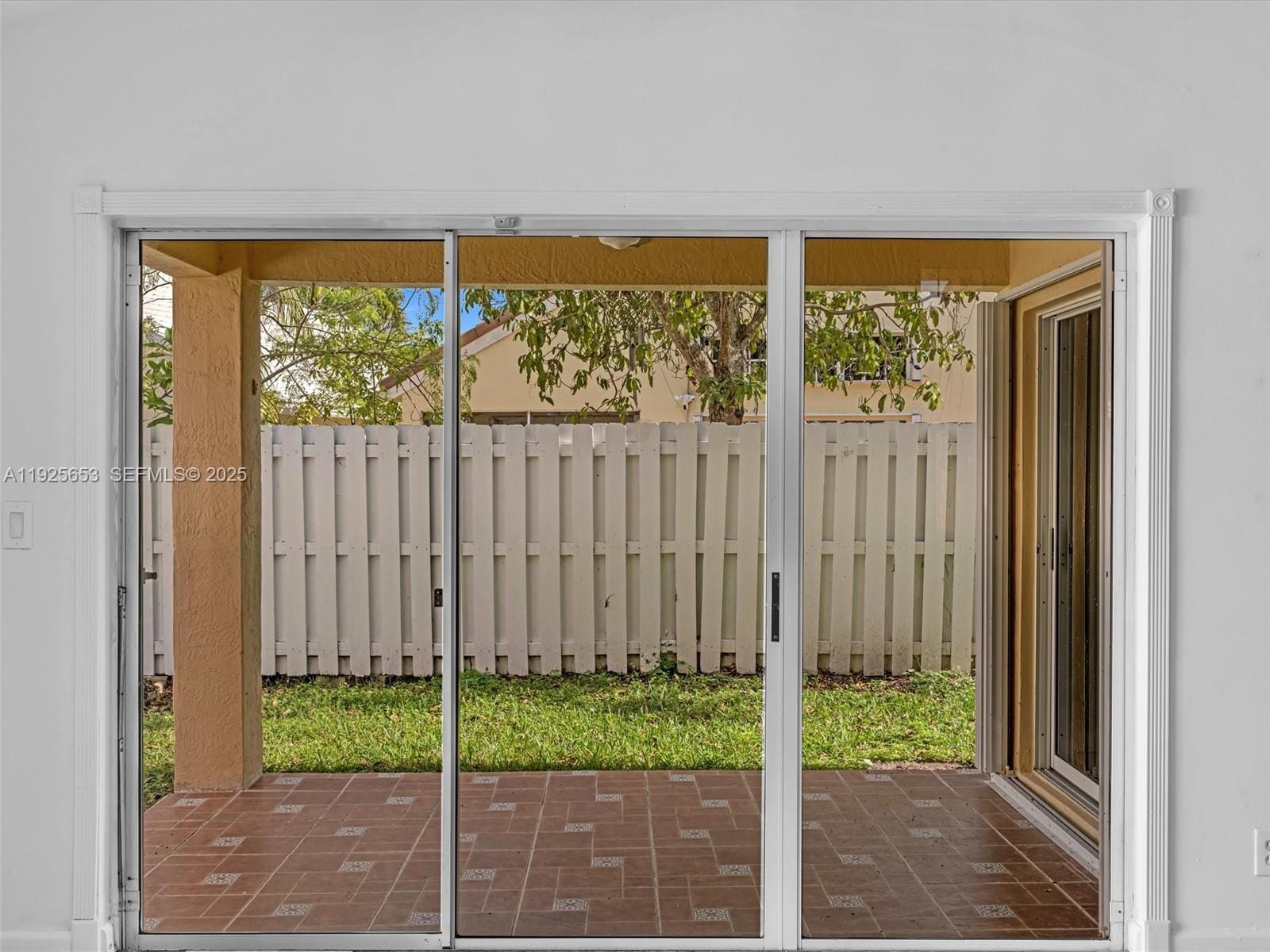 255 Somerset Way, Weston, FL 33326 photo 16