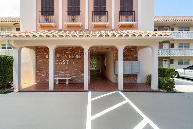 400 NE 20th Street D101, sold in Boca Verde East, Boca Raton, FL