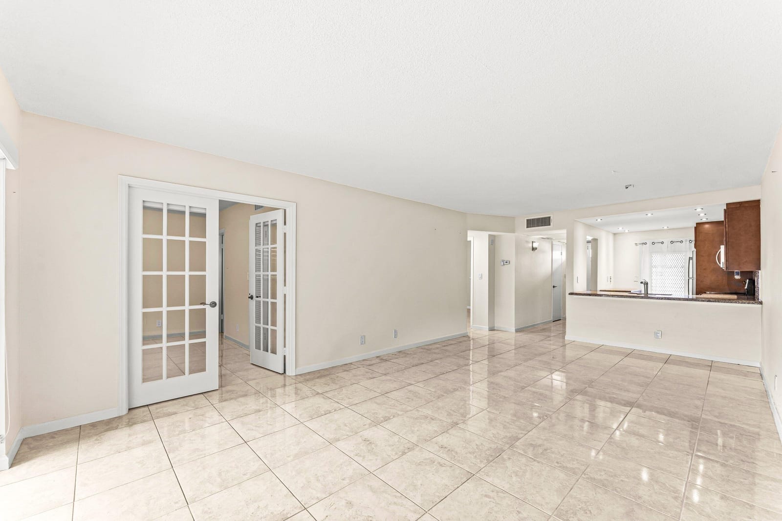 400 NE 20th Street D101 — photo 11