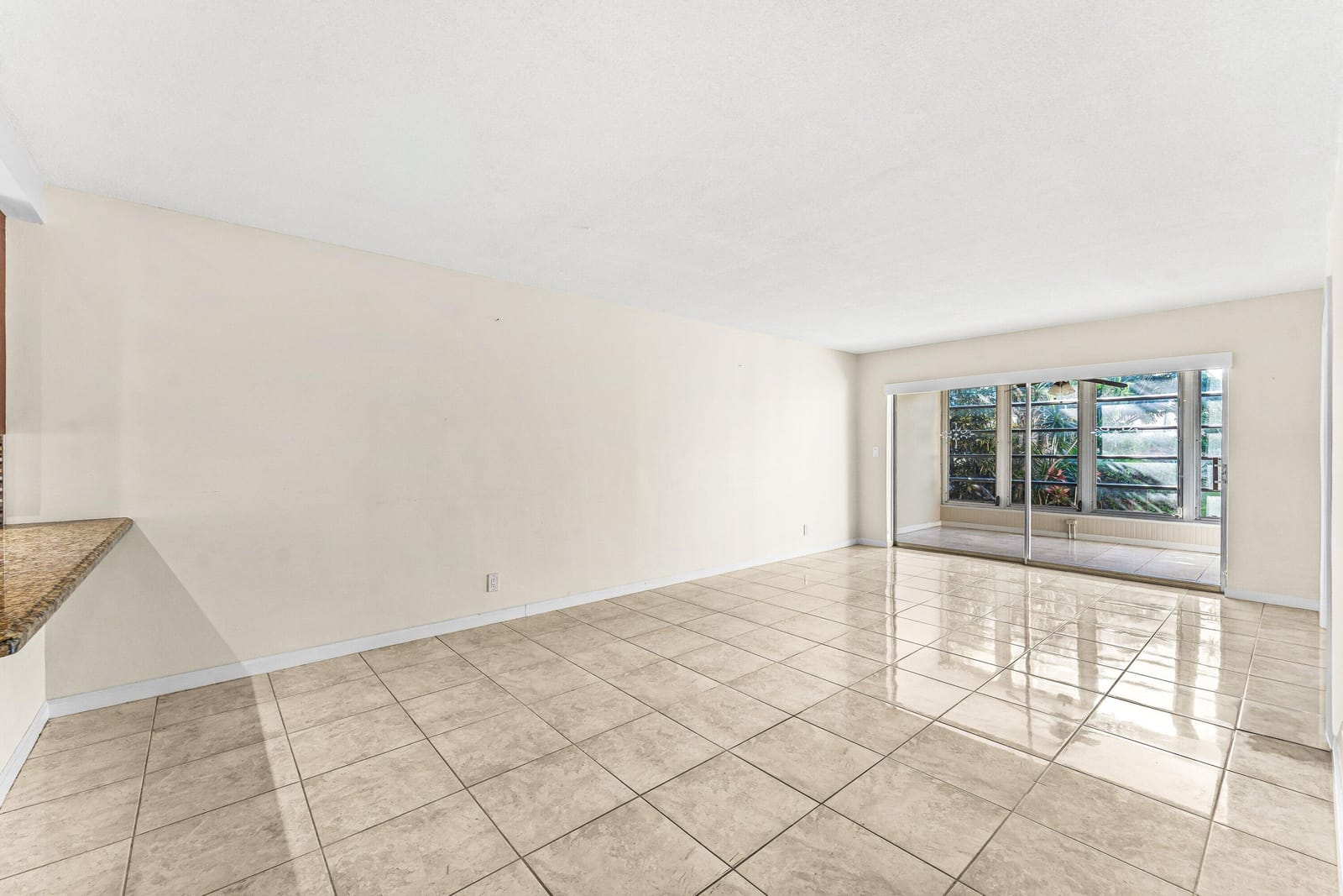400 NE 20th Street D101 — photo 8
