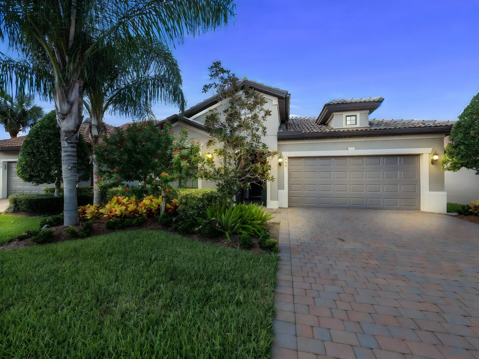 564 SE Monet Drive, Port St. Lucie, FL 34984