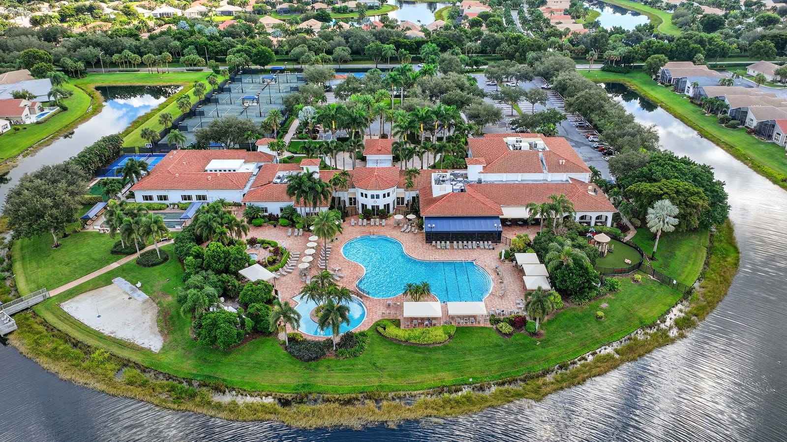 7102 Prado Lake Drive, Delray Beach, FL 33446
