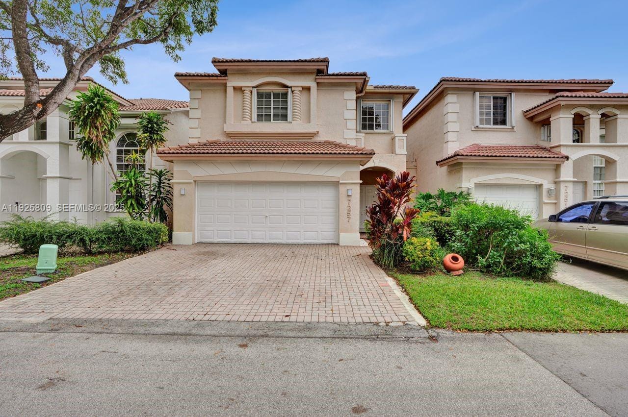 7257 NW 113th Court, Doral, FL 33178 photo 2