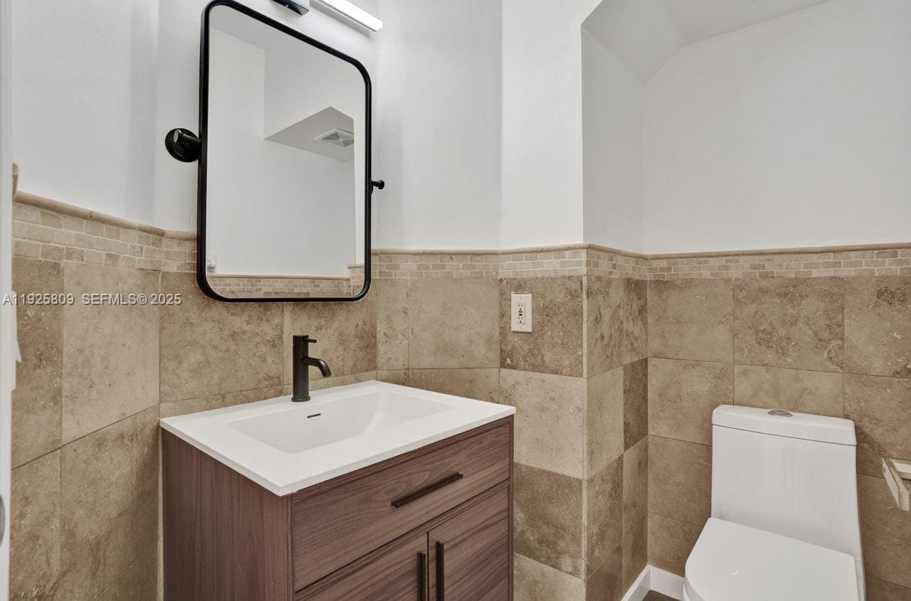 7257 NW 113th Court, Doral, FL 33178 photo 16