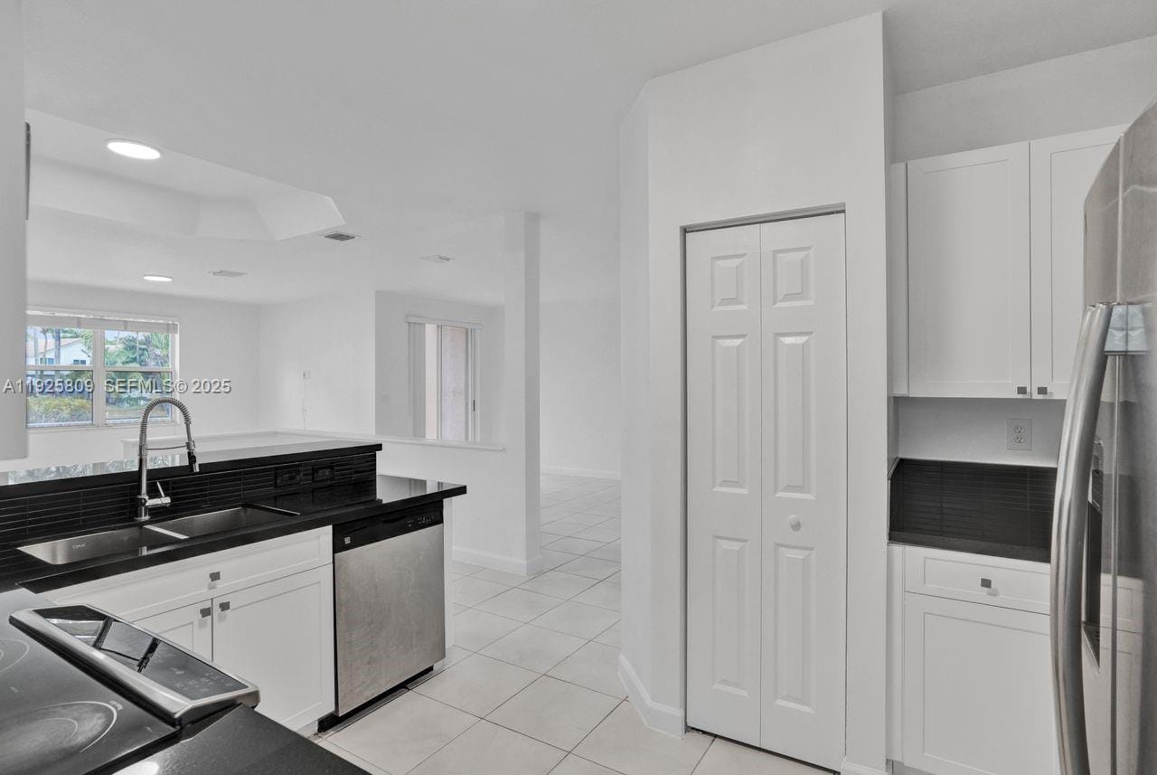 7257 NW 113th Court, Doral, FL 33178 photo 18