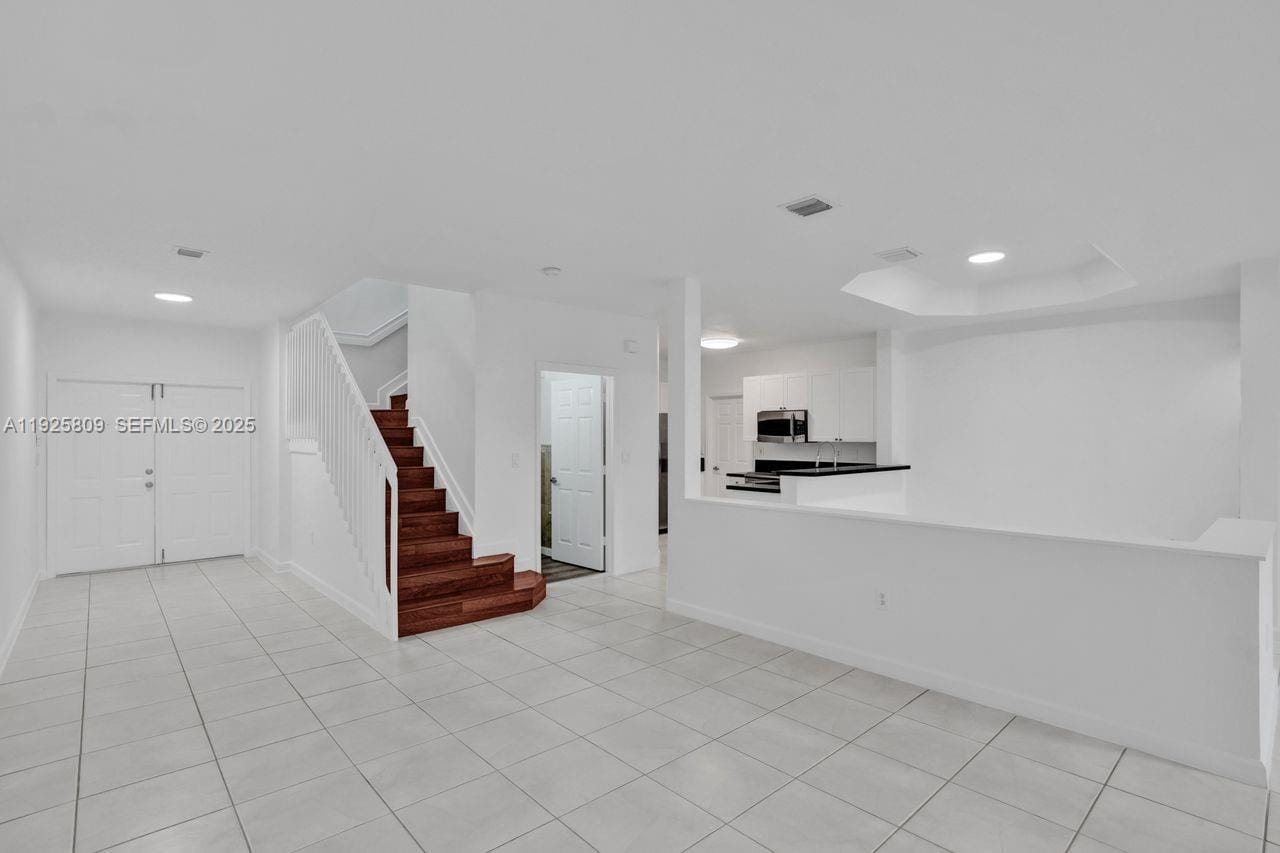 7257 NW 113th Court, Doral, FL 33178 photo 6