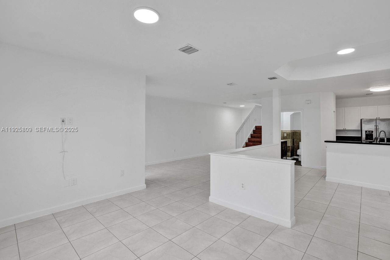 7257 NW 113th Court, Doral, FL 33178 photo 9