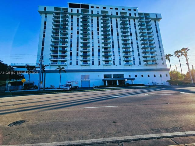 13499 Biscayne Boulevard CU206, North Miami, FL 33181