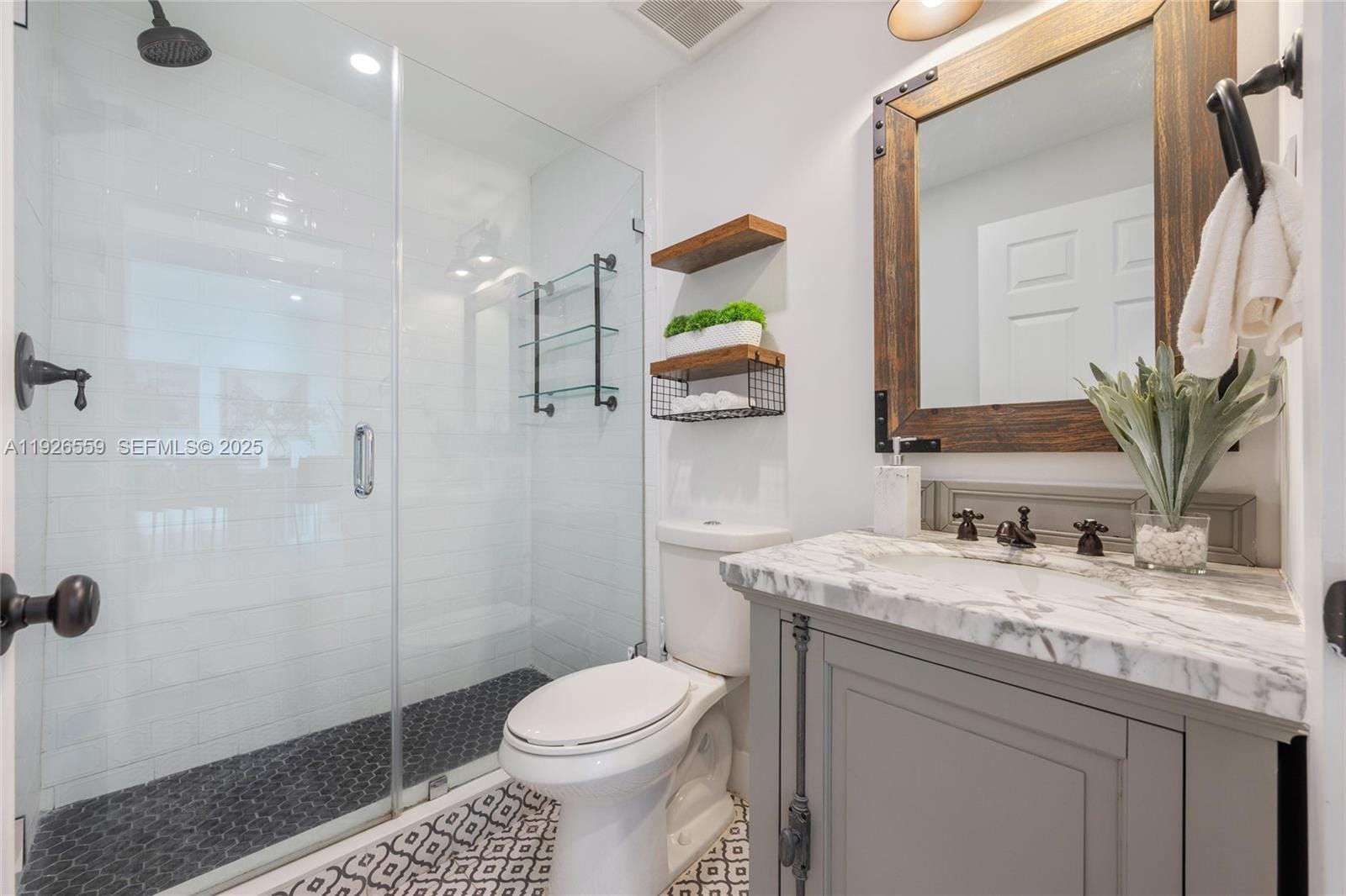 917 Granada Groves Court — photo 12