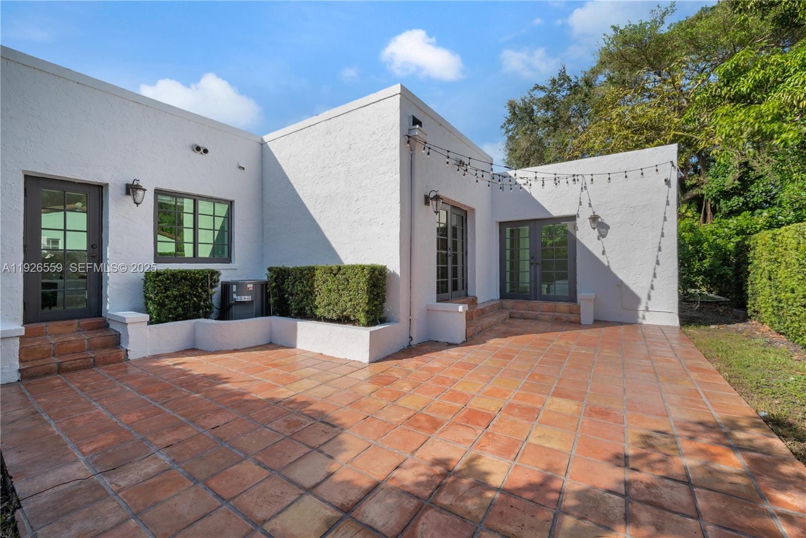 917 Granada Groves Court, Coral Gables, FL 33134 photo 14