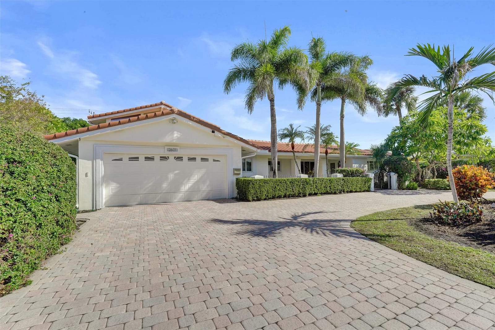 2601 NE 37th Street, Fort Lauderdale, FL 33308