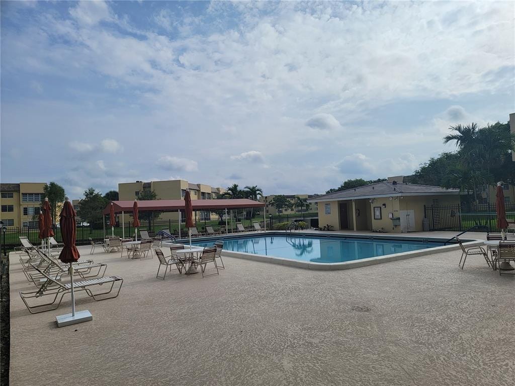 6000 NW 64th Avenue 205 — photo 2
