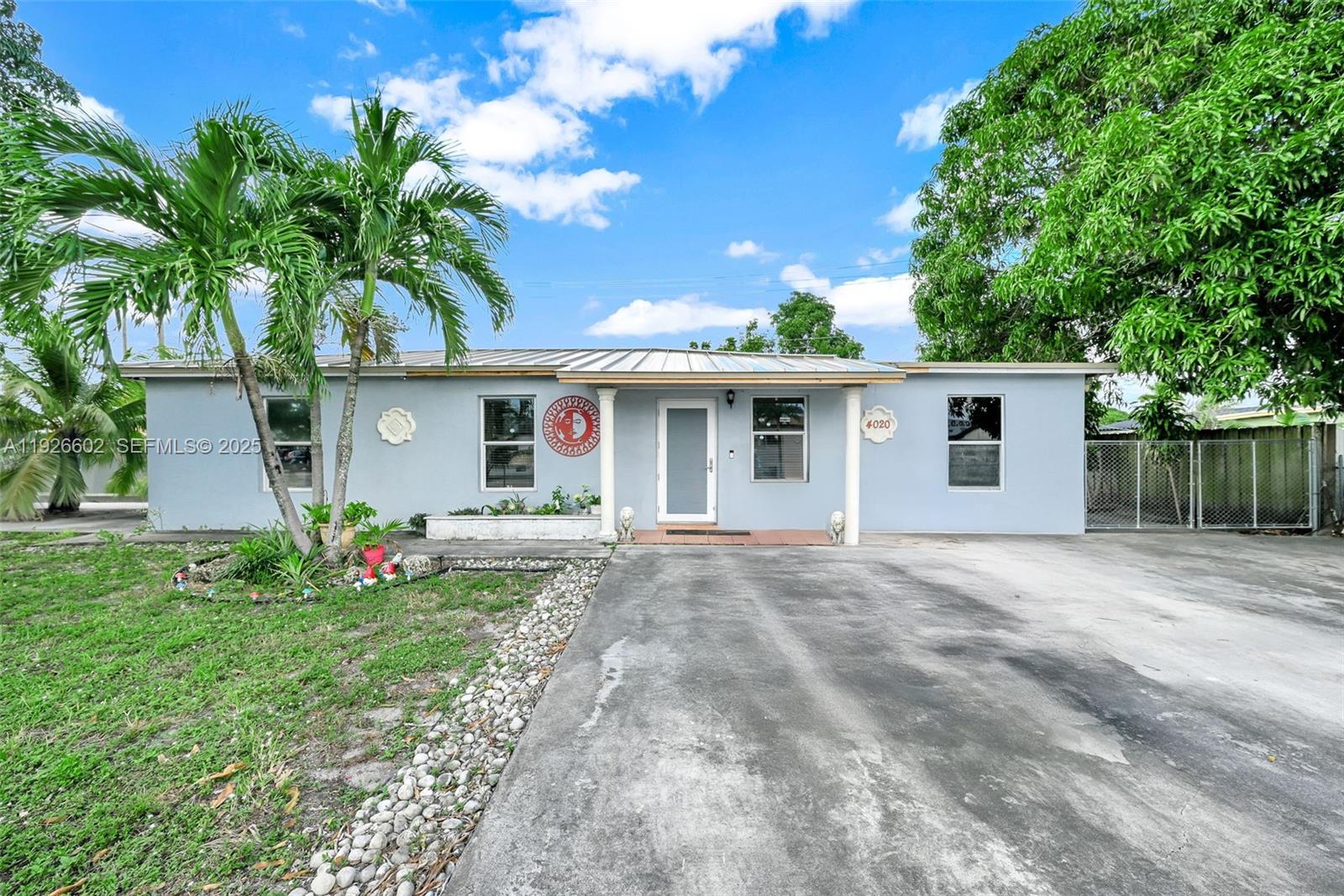 4020 E 10th Avenue, Hialeah, FL 33013, Hialeah