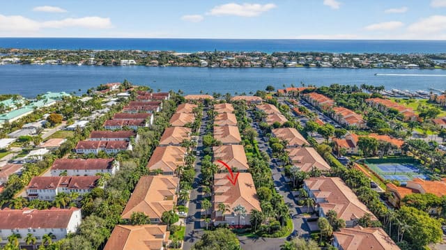 163 Las Brisas Circle, sold in Las Brisas, Fort Lauderdale, FL