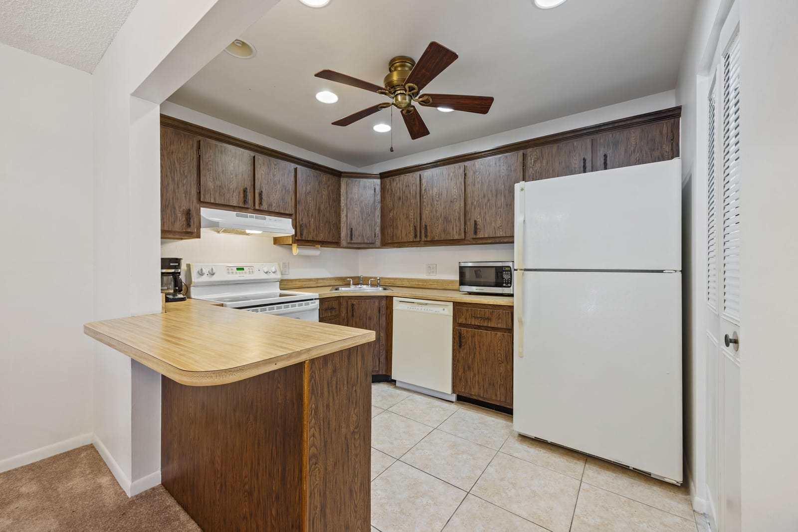 3622 La Playas Court B-2, Greenacres, FL 33463 photo 7