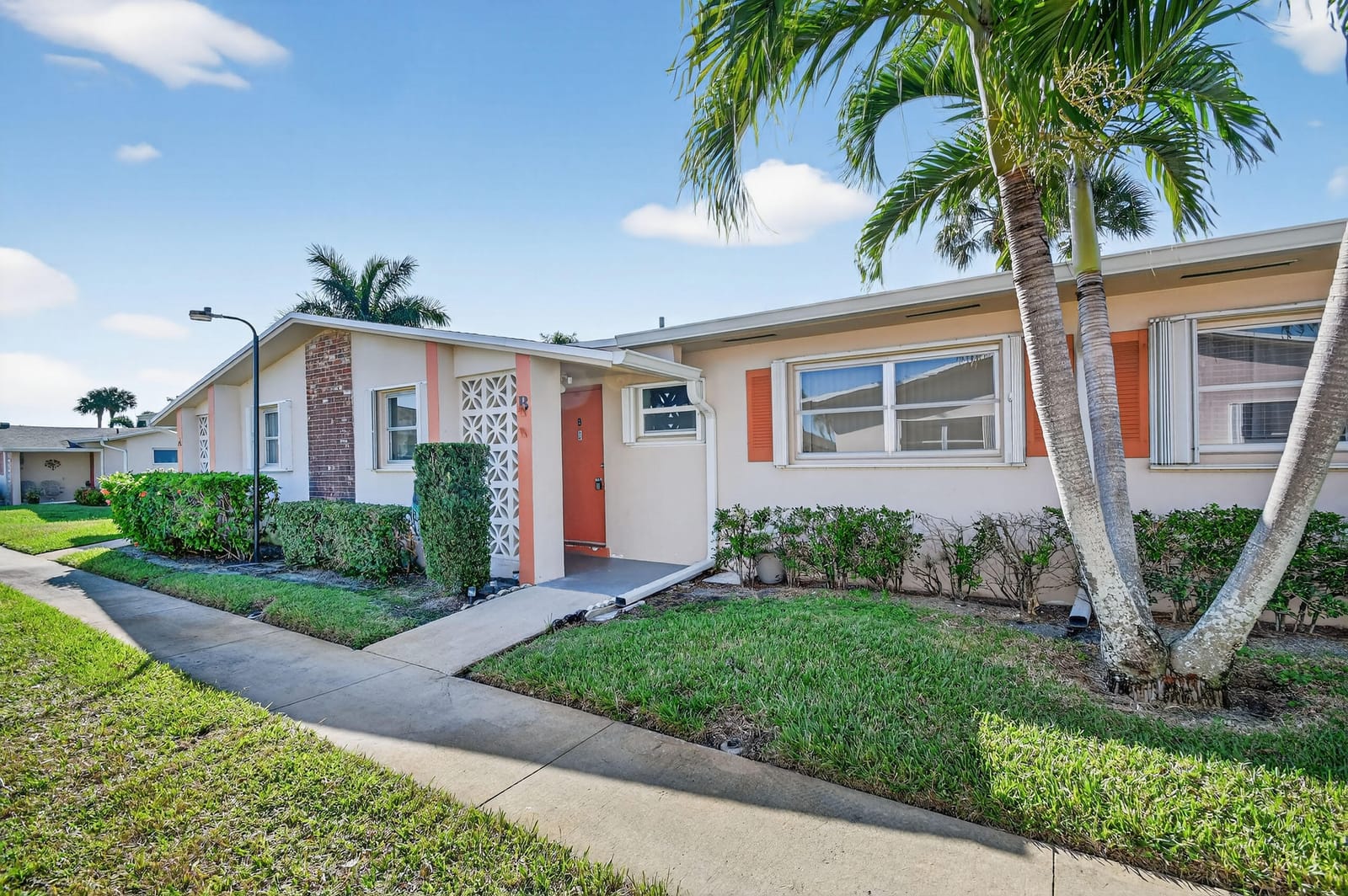 2667 Dudley Drive B — photo 3