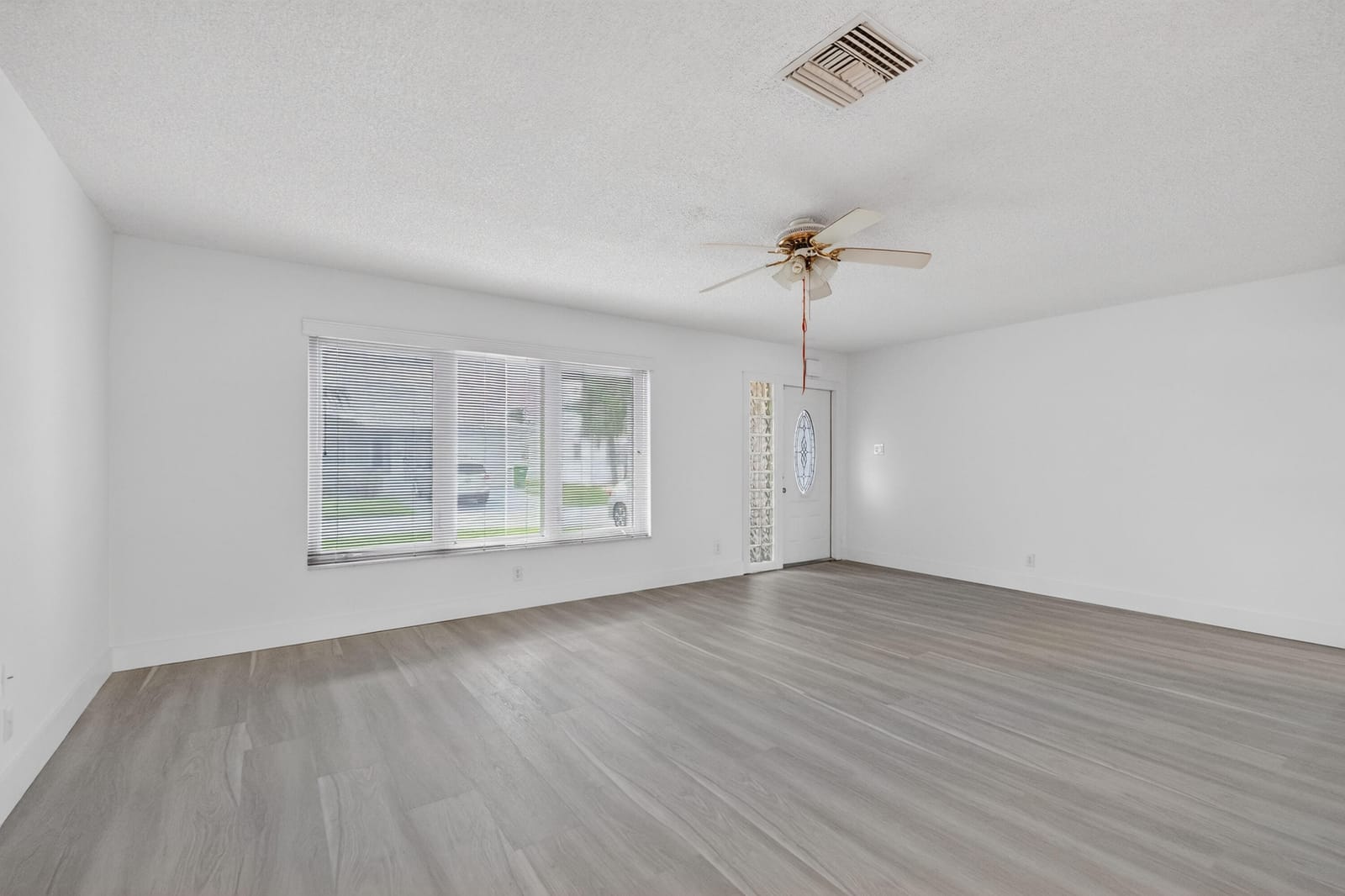 8509 NW 59th Street NW, Tamarac, FL 33321 photo 22