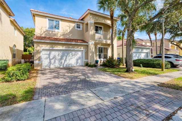 7665 NW 19th Court, Pembroke Pines, FL 33024