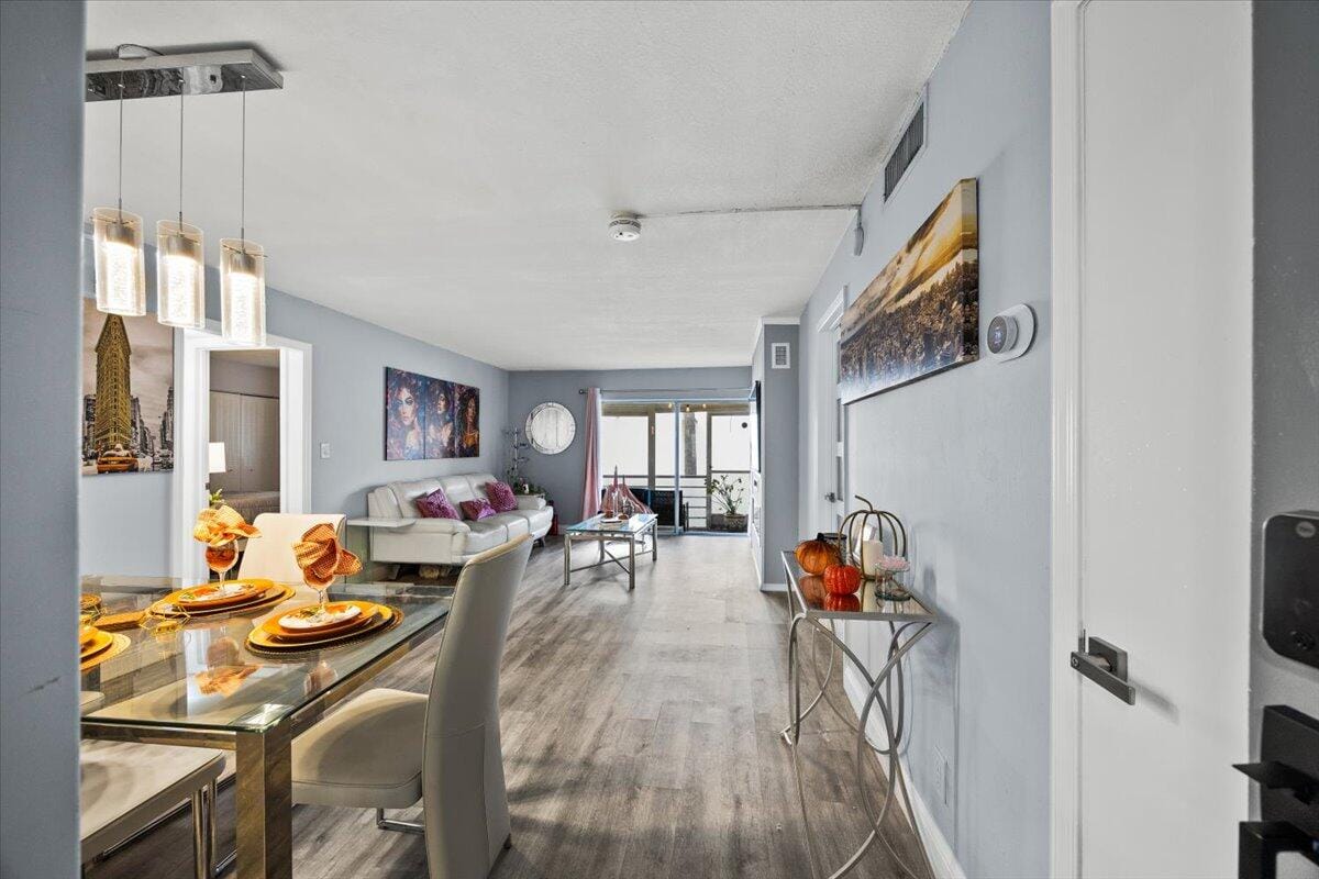 1428 SE 4th Avenue 140 — photo 3