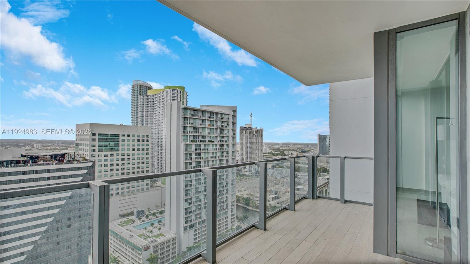 88 SW 7th Street 2008, Miami, FL 33130