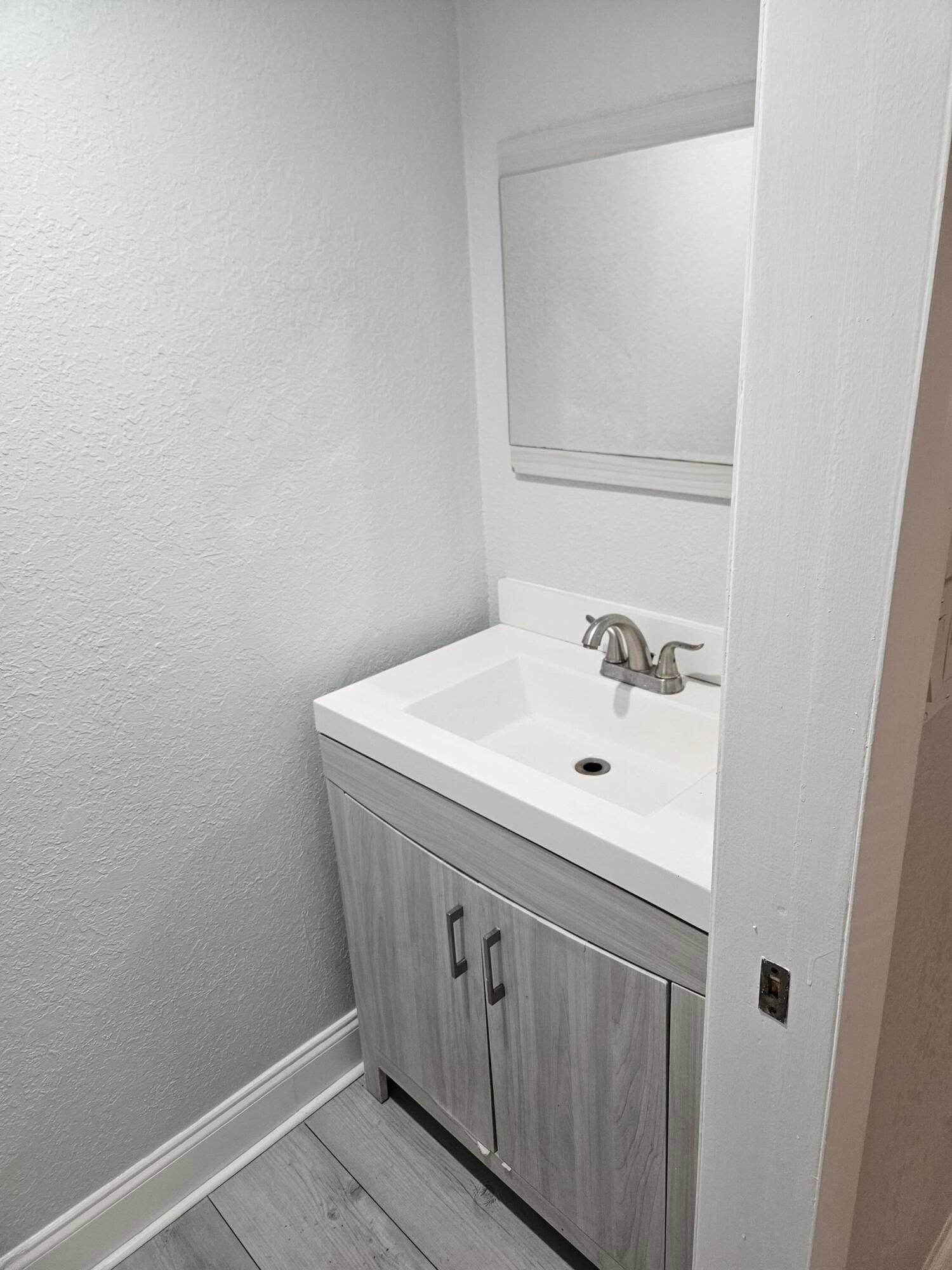 239 NW 6th Avenue — photo 12