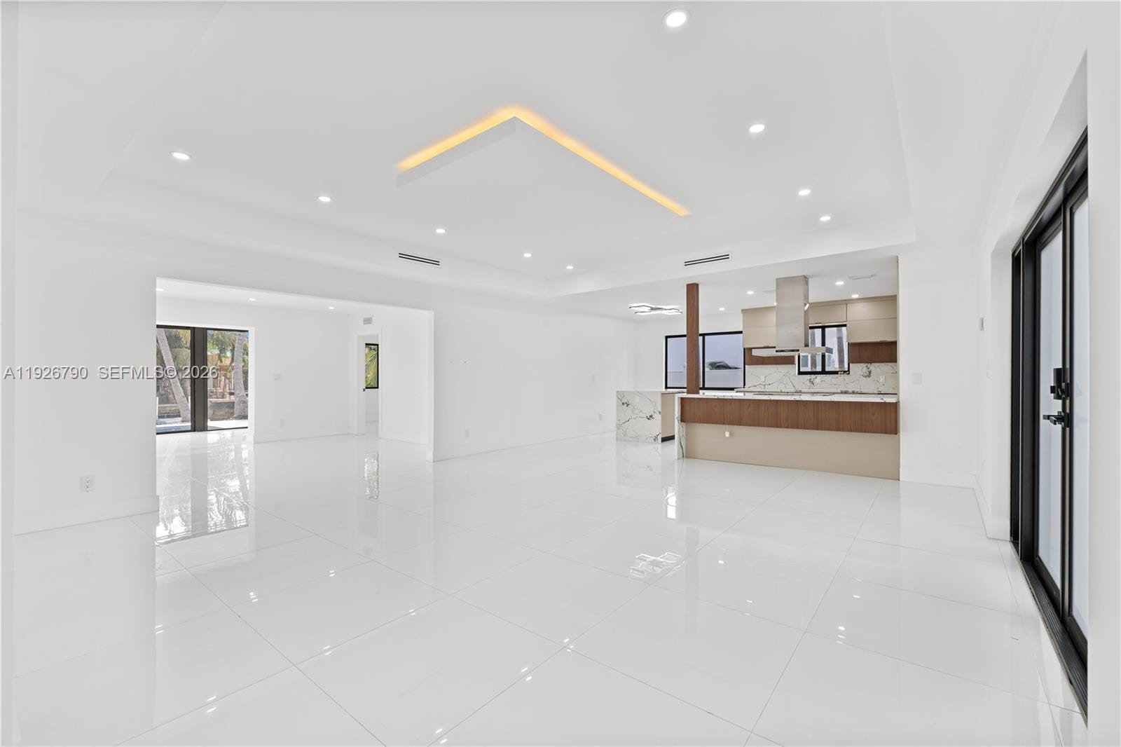 1200 Cleveland Road, Miami Beach, FL 33141 photo 4
