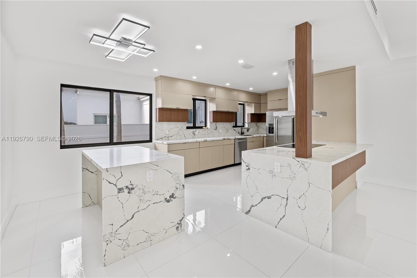 1200 Cleveland Road, Miami Beach, FL 33141 photo 7