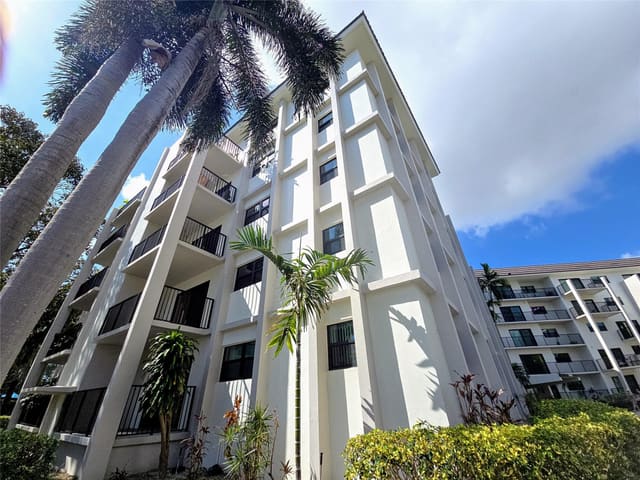 1000 River Reach Drive 419, Fort Lauderdale, FL 33315