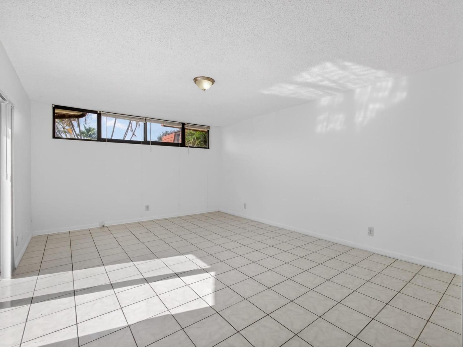 3667 Victoria Drive, West Palm Beach, FL 33406 photo 6