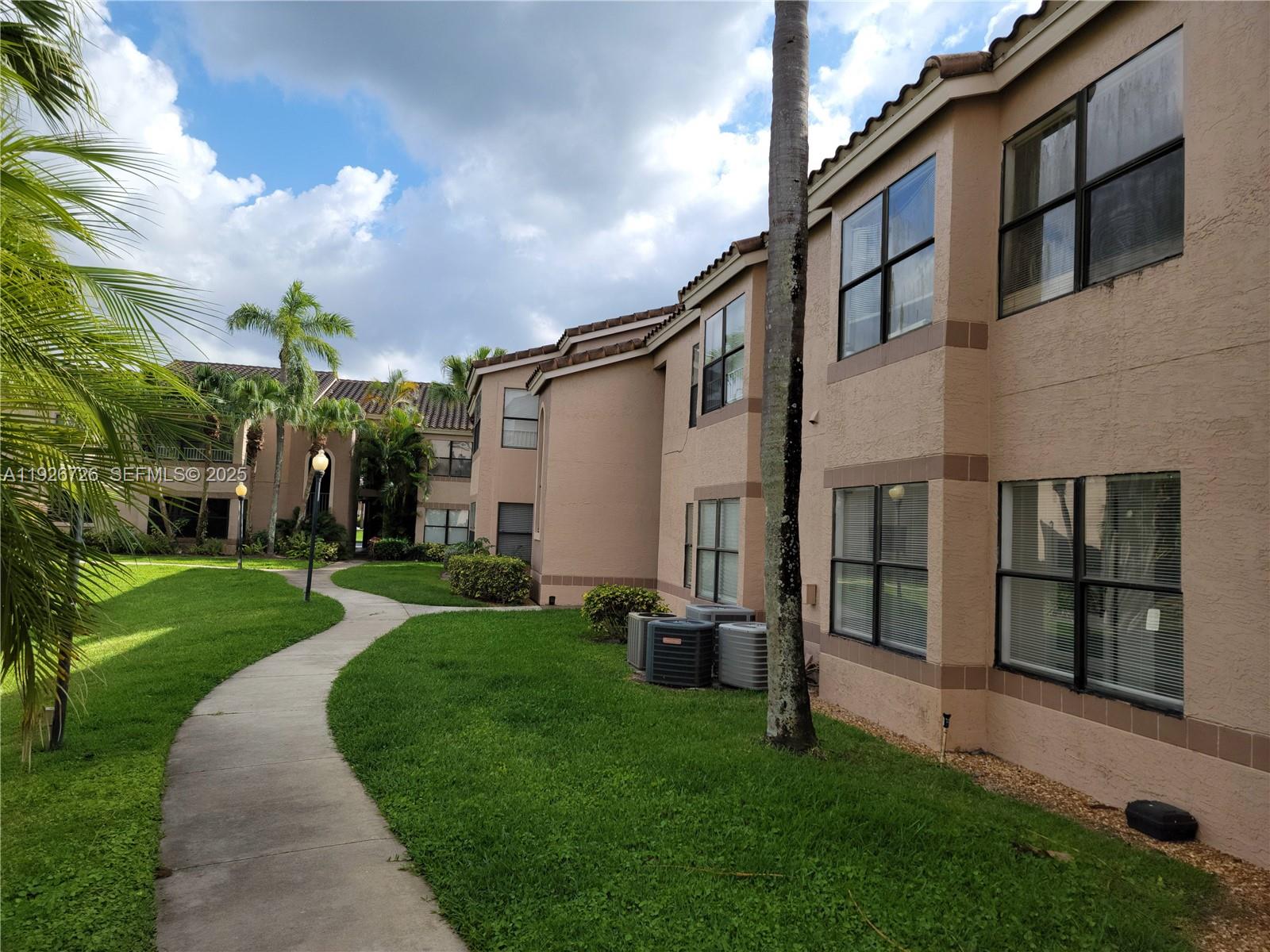 2846 S University Drive 4204, Davie, FL 33328, Davie