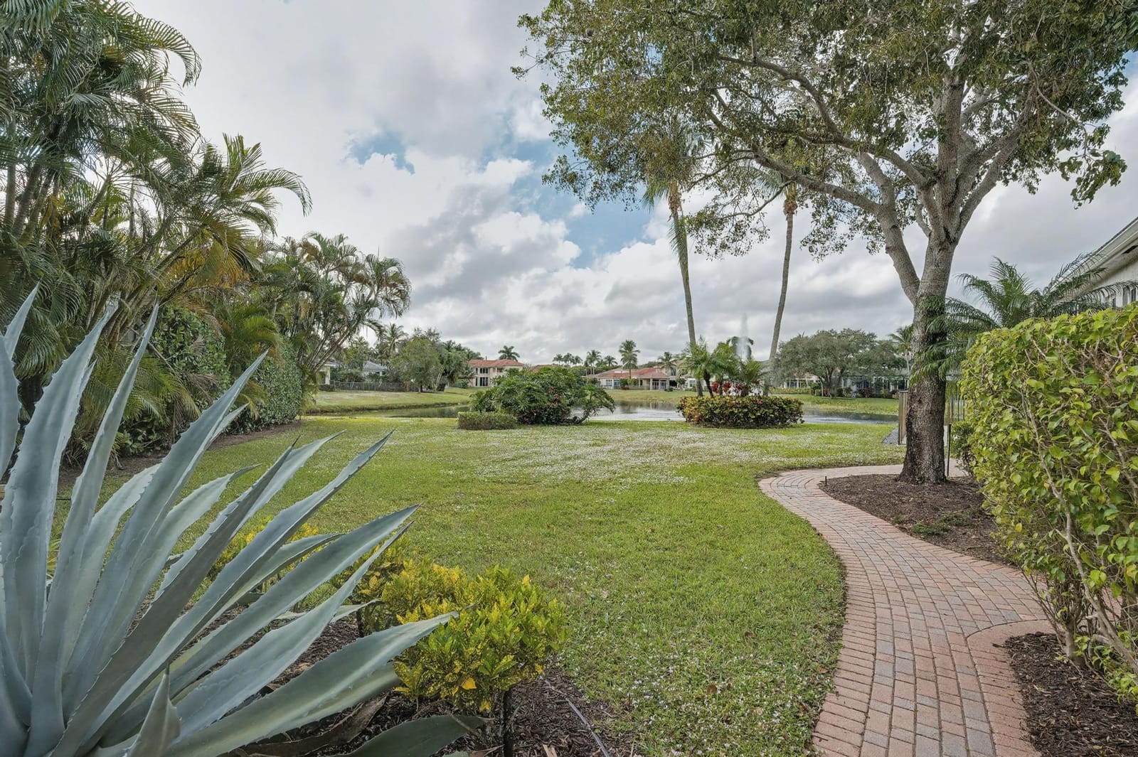 16331 Castello Court, Delray Beach, FL 33484 photo 5
