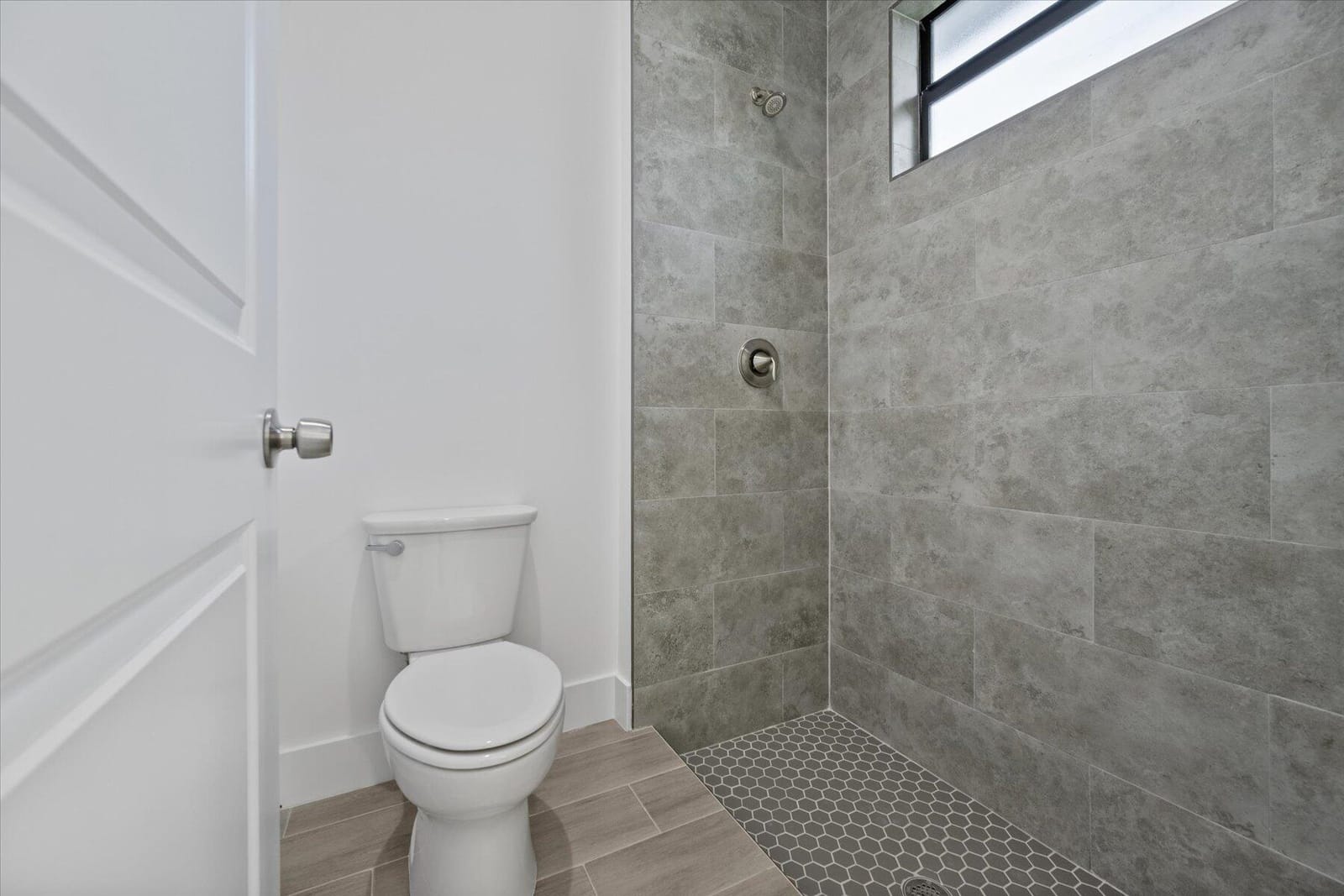 1580 W 32nd Street, Riviera Beach, FL 33404 photo 15