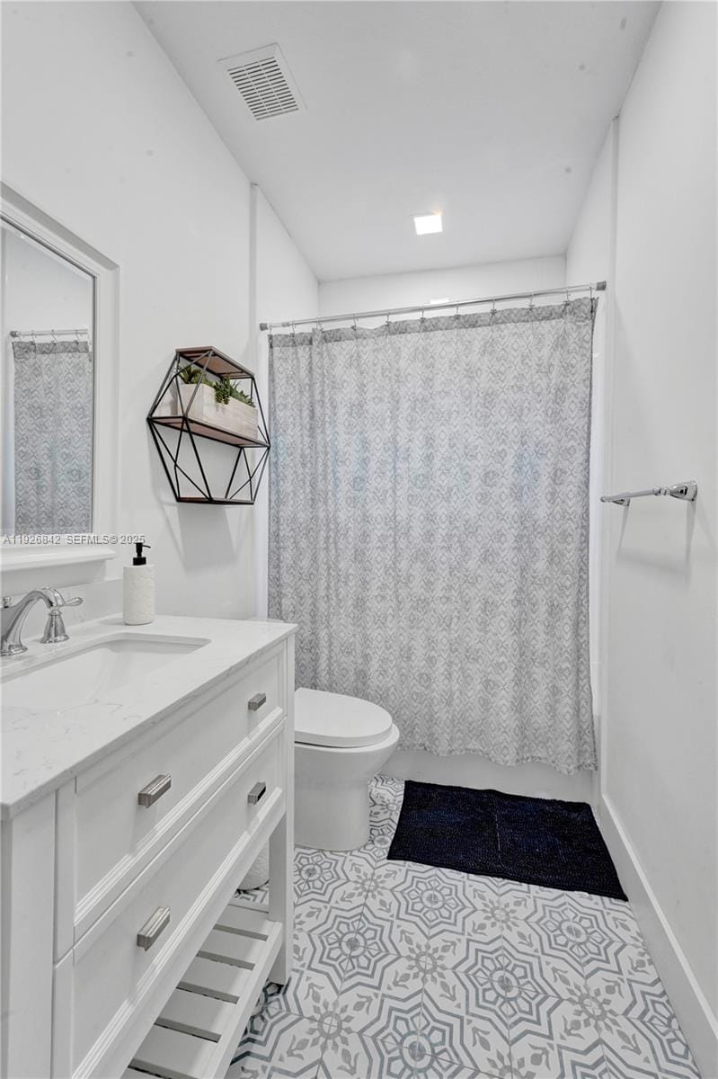 19901 NW 77th Court, Hialeah, FL 33015 photo 26