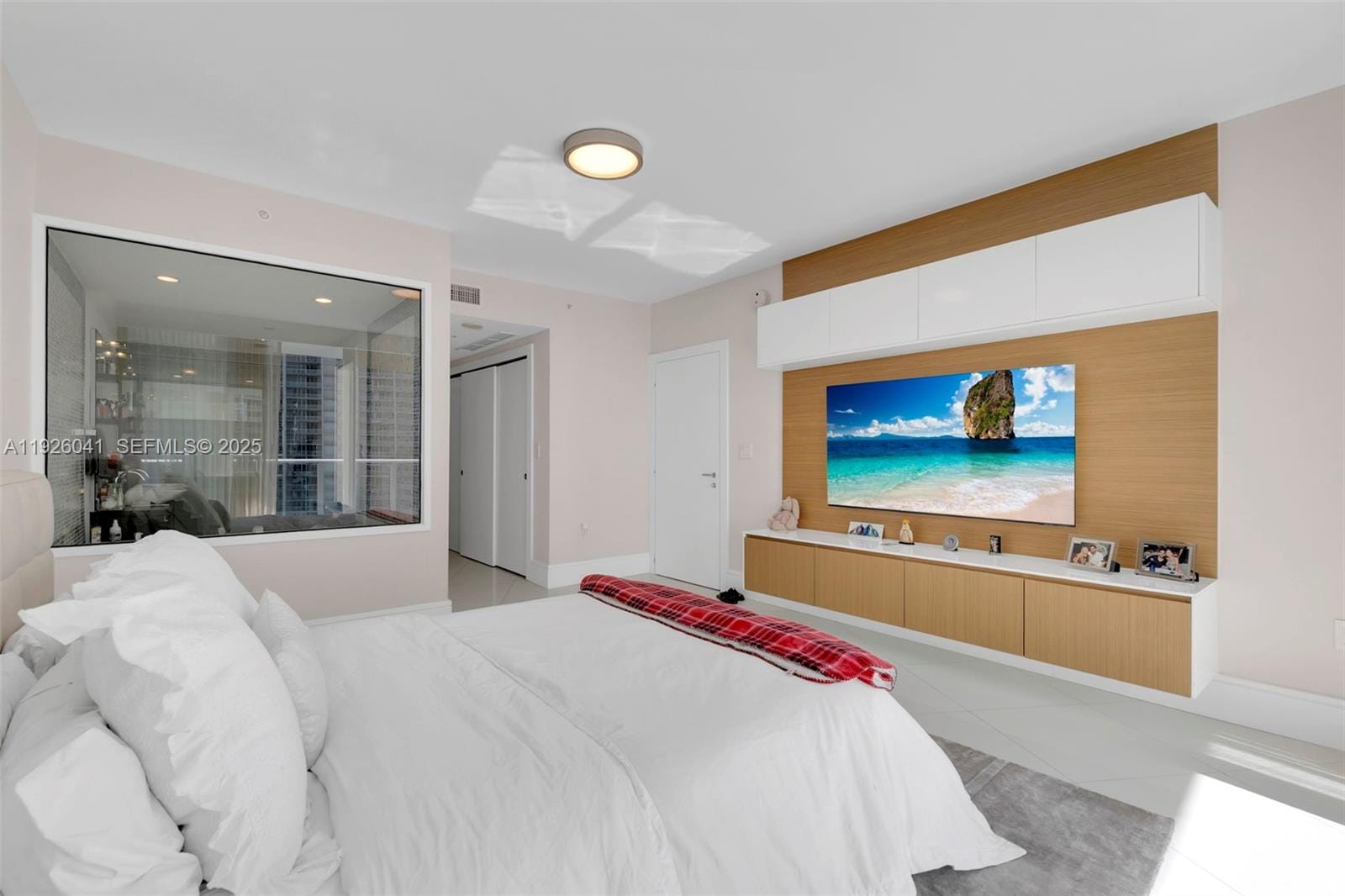 200 Biscayne Boulevard Way 3108, Miami, FL 33131 photo 26