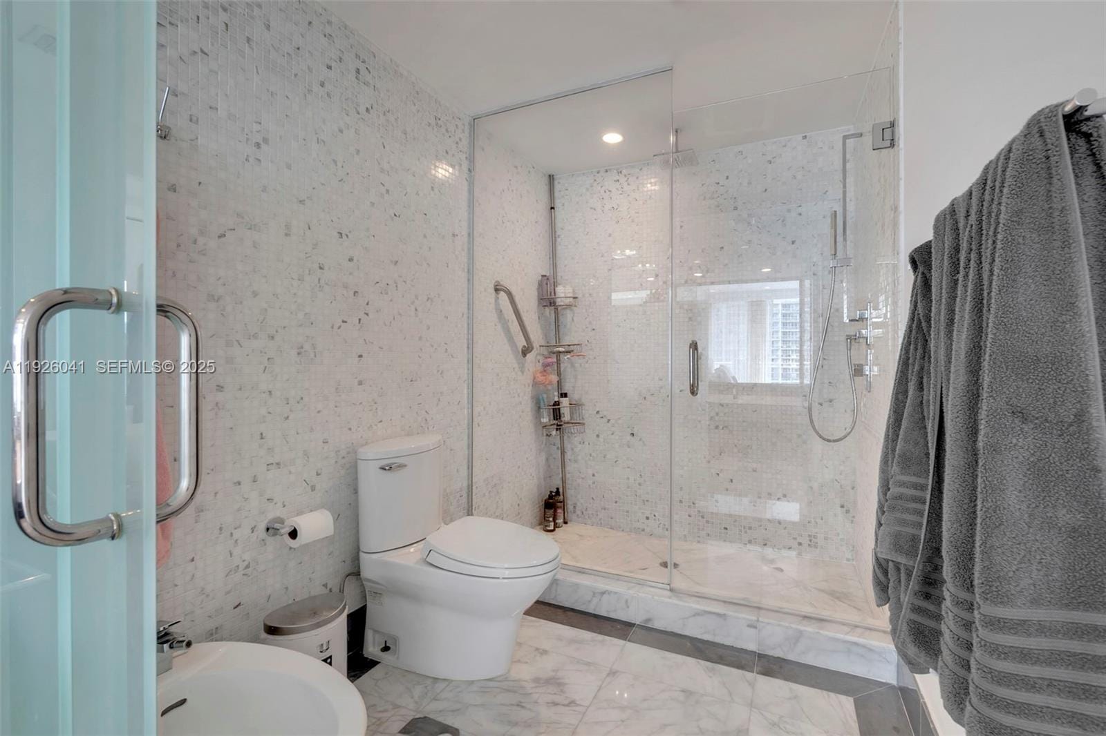200 Biscayne Boulevard Way 3108, Miami, FL 33131 photo 29