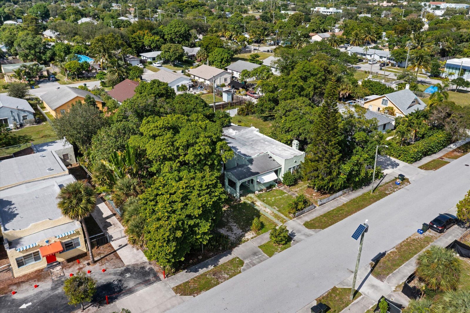 212 SW 2nd Avenue, Delray Beach, FL 33444 photo 3