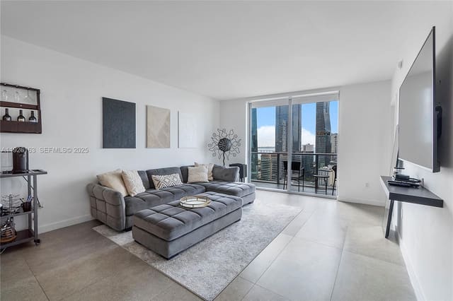 1100 S Miami Avenue 2302, sold in 1100 Millecento Residence, Miami, FL