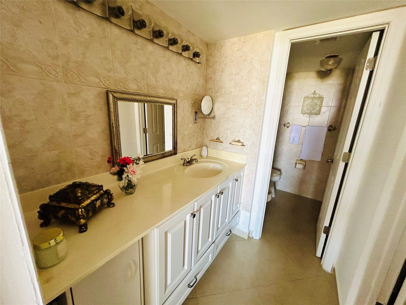7040 Coral Way 501, Miami, FL 33155 photo 10
