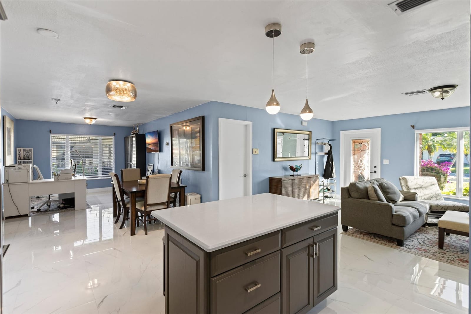 11305 NW 38th Street — photo 12