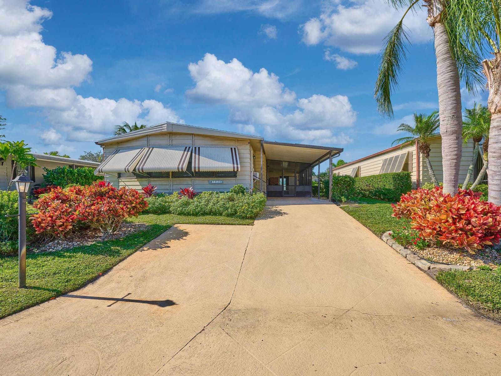 7526 SE Independence Avenue, Hobe Sound, FL 33455 photo 1