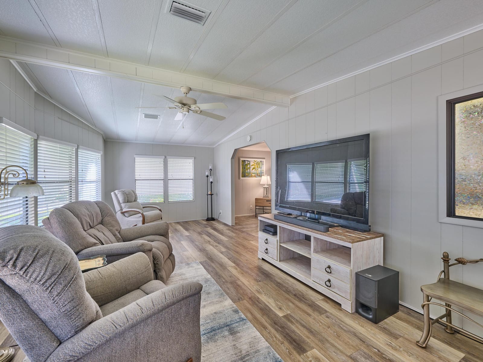 7526 SE Independence Avenue, Hobe Sound, FL 33455 photo 12