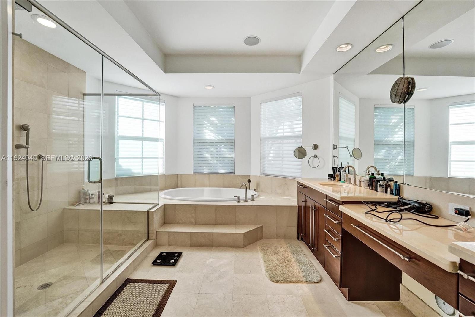 1575 Windjammer Way, Hollywood, FL 33019 photo 26