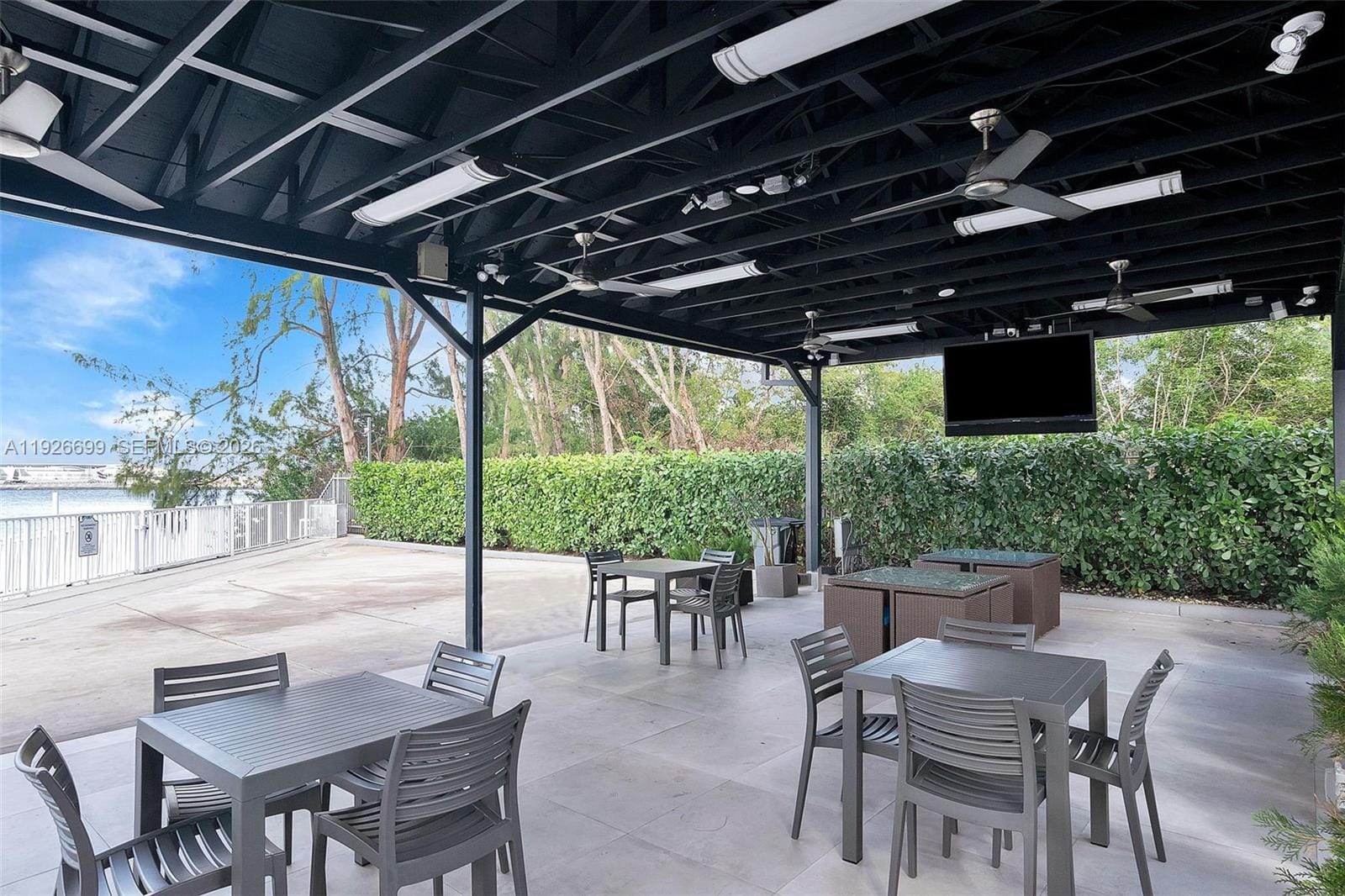 5077 NW 7th Street 610, Miami, FL 33126 photo 28