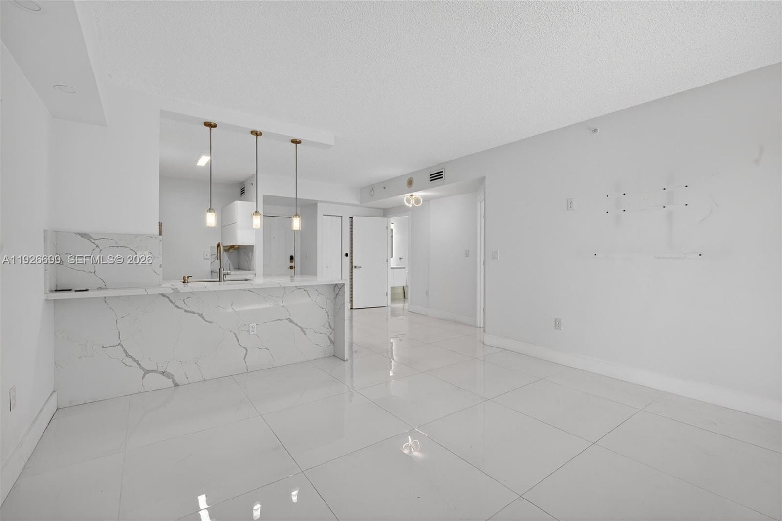 5077 NW 7th Street 610, Miami, FL 33126 photo 10