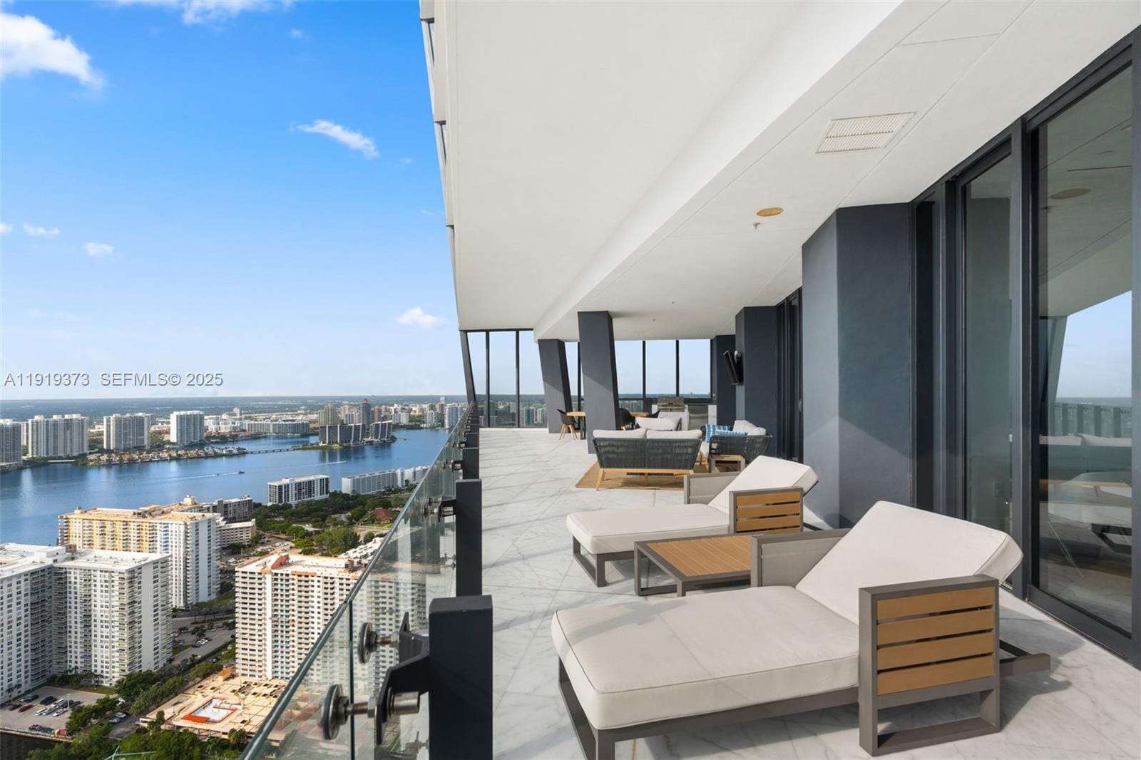 17141 Collins Avenue 4002, Sunny Isles Beach, FL 33160 photo 25