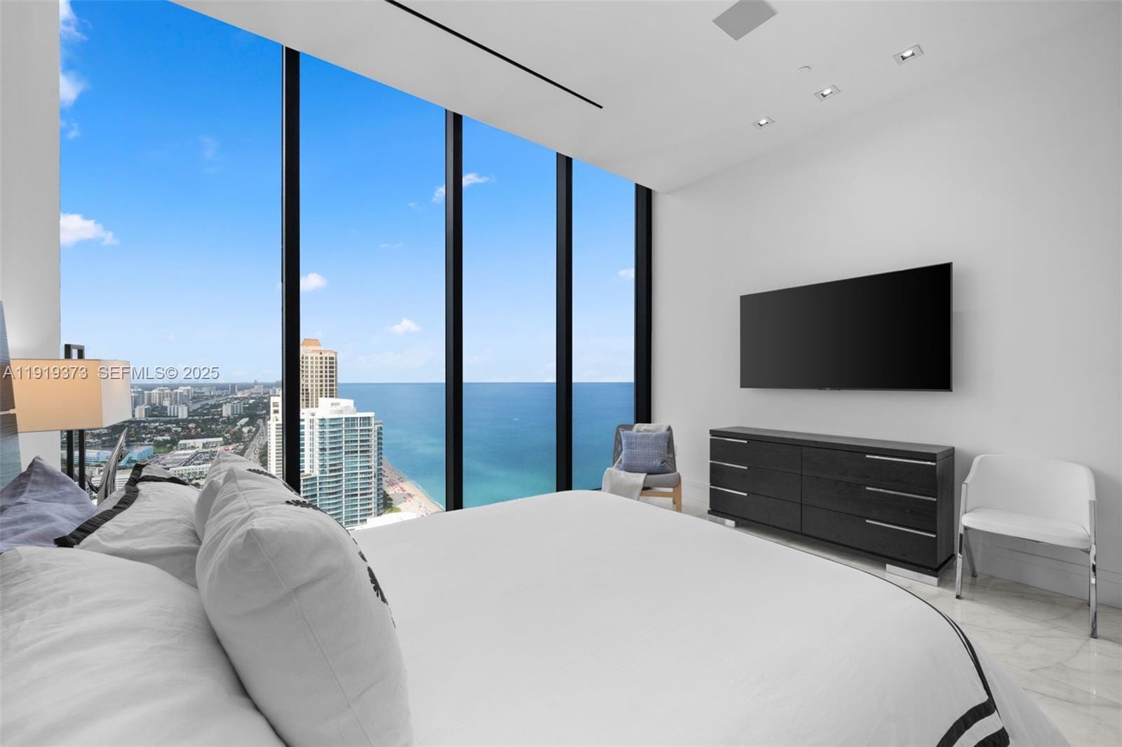 17141 Collins Avenue 4002 — photo 7
